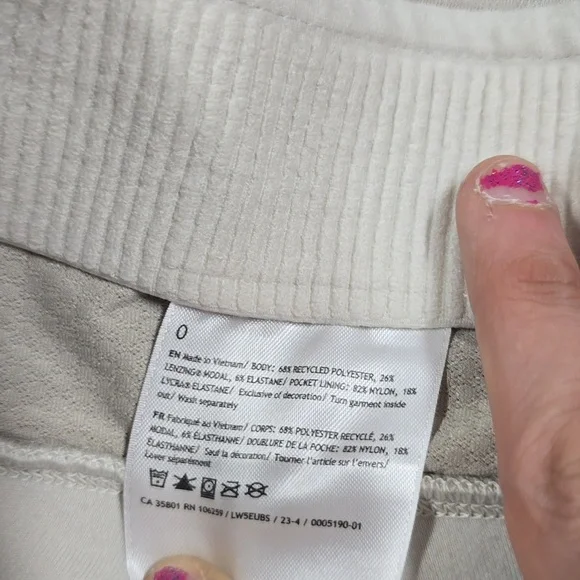 Lululemon Ribbed Softstreme Flared Pant *BONE 33" Size 0